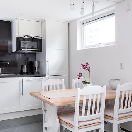 Downtown In Ten - Free Parking Appartement Gotenburg Buitenkant foto