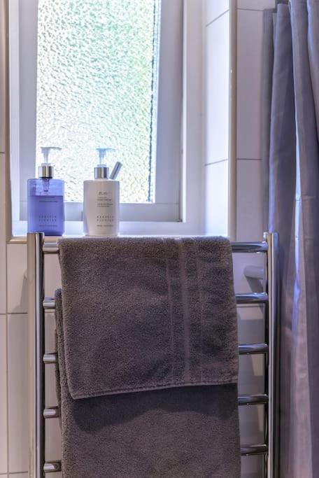Downtown In Ten - Free Parking Appartement Gotenburg Buitenkant foto