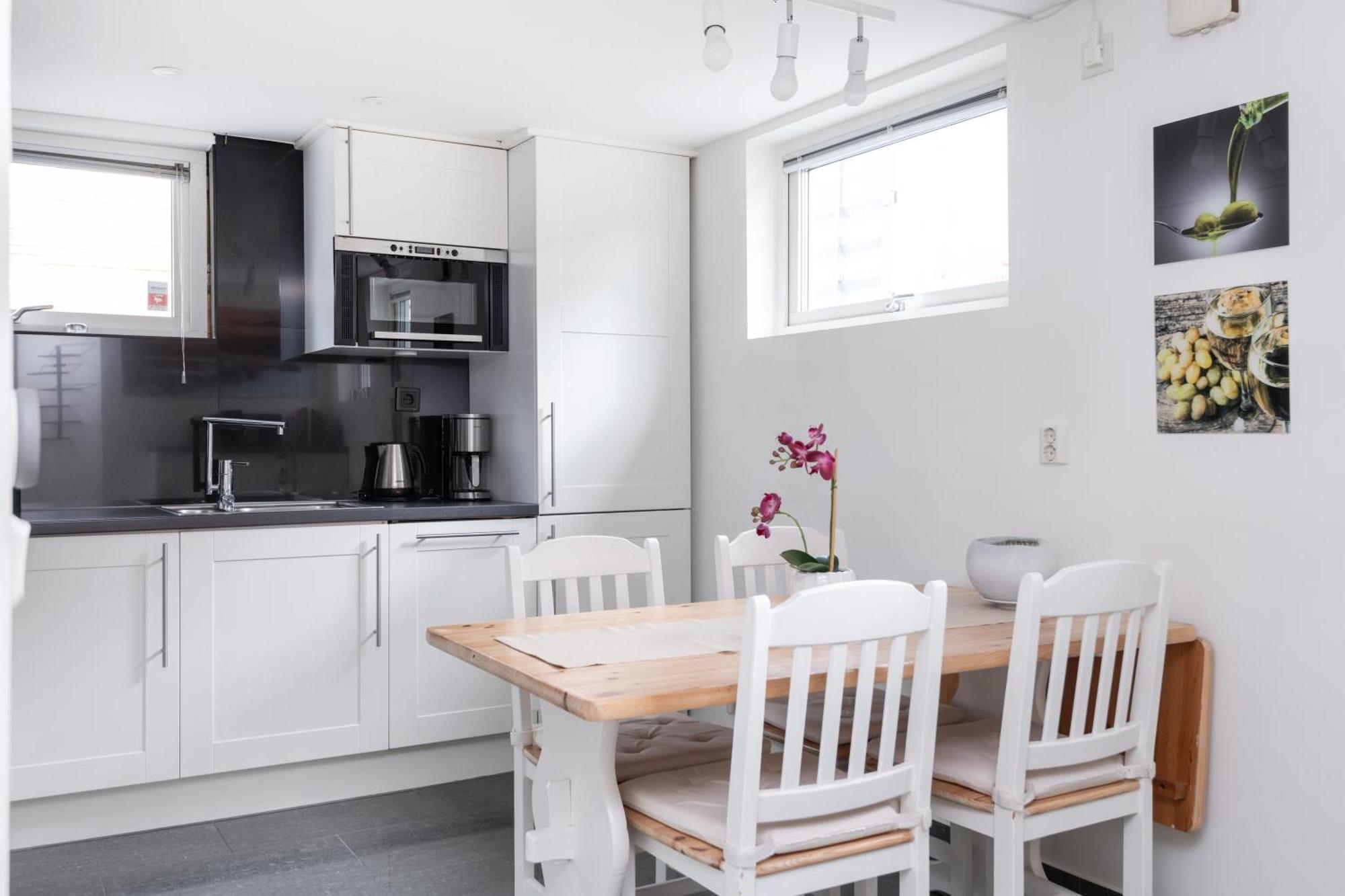 Downtown In Ten - Free Parking Appartement Gotenburg Buitenkant foto